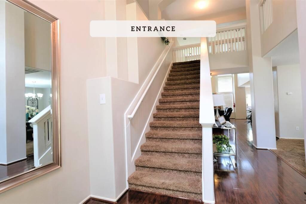Katy, Grand Texas Size House, 6 Bedrooms 14 Beds - Sedgecreek Exterior photo