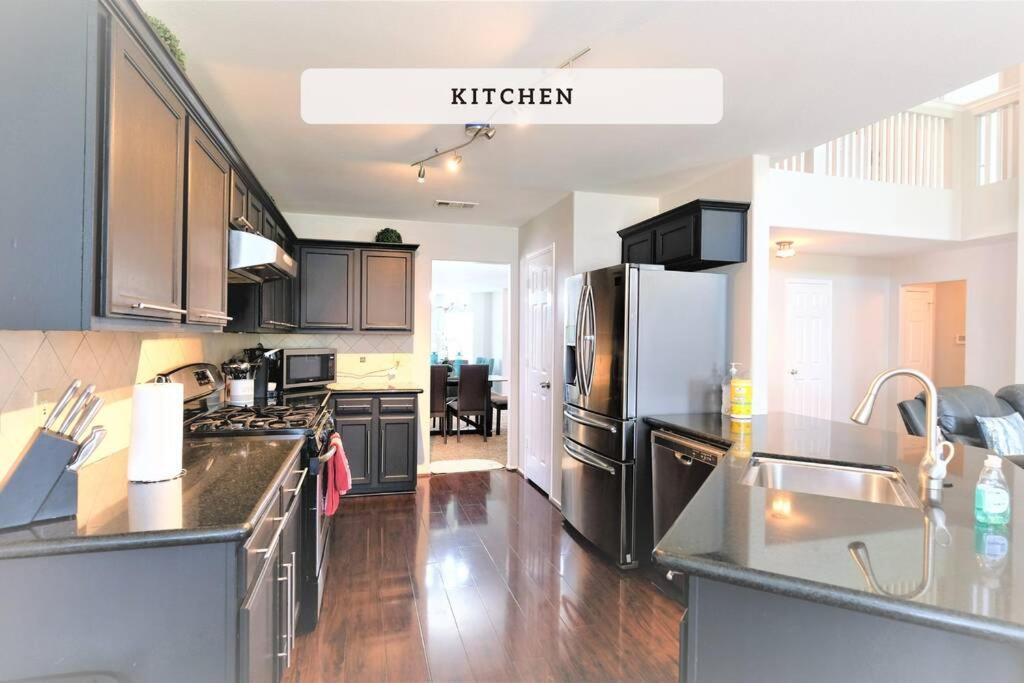 Katy, Grand Texas Size House, 6 Bedrooms 14 Beds - Sedgecreek Exterior photo
